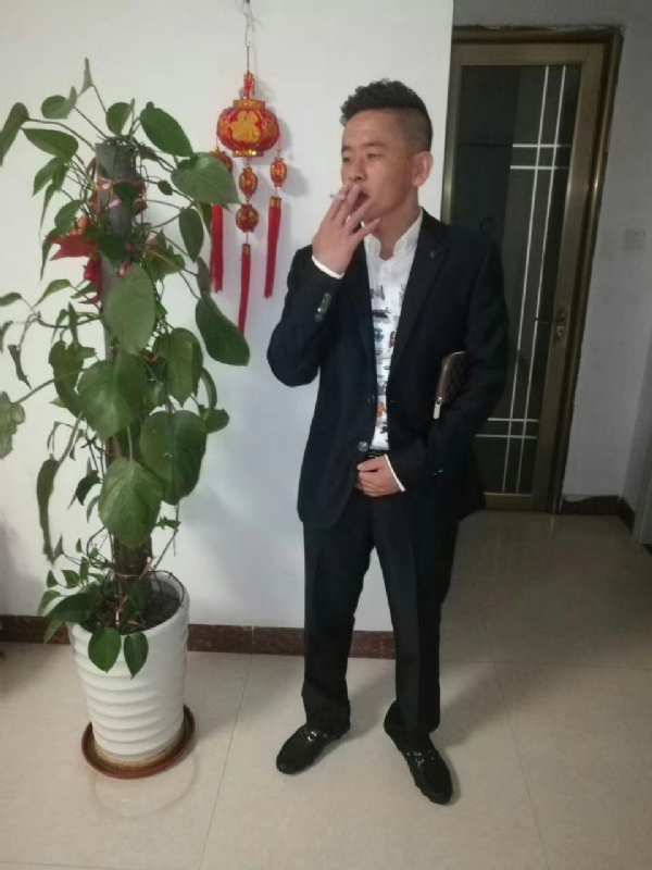 男人三十而立的第二张照片--广东残疾人相亲网