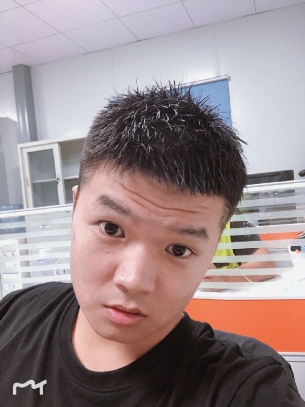 不忘初心的第一张照片--广东残疾人相亲网