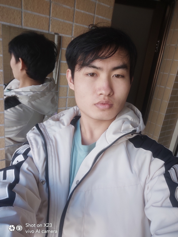周敏的第一张照片--广东残疾人相亲网