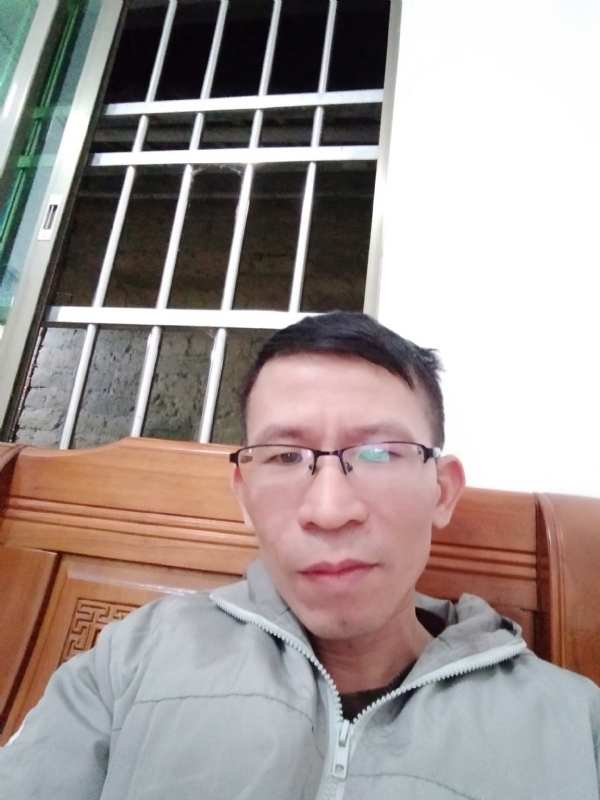 奋斗的第一张照片--广东残疾人相亲网