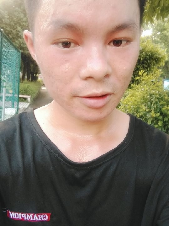 楠呐的第二张照片--广东残疾人相亲网