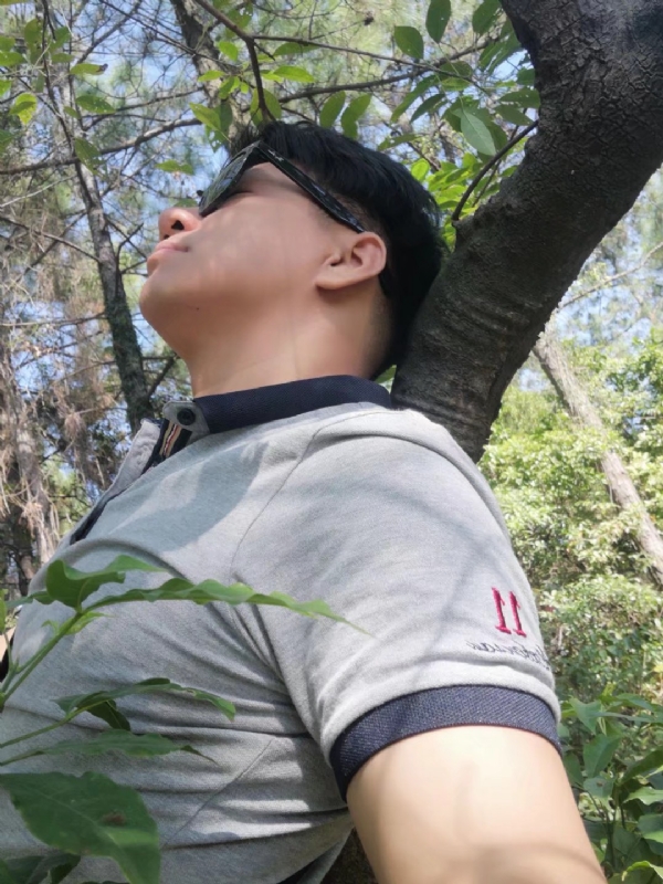 新丁的第一张照片--广东残疾人相亲网