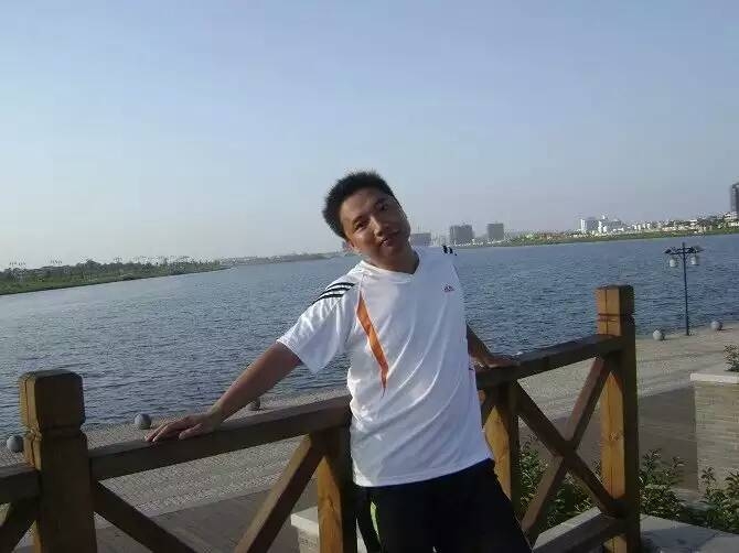才乡痴情的第二张照片--广东残疾人相亲网