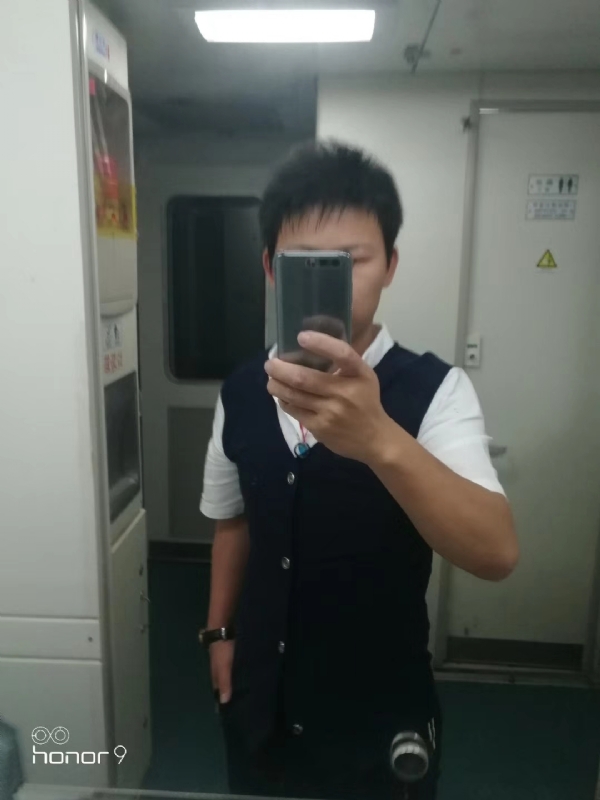 阳光下de幸福的第一张照片--广东残疾人相亲网