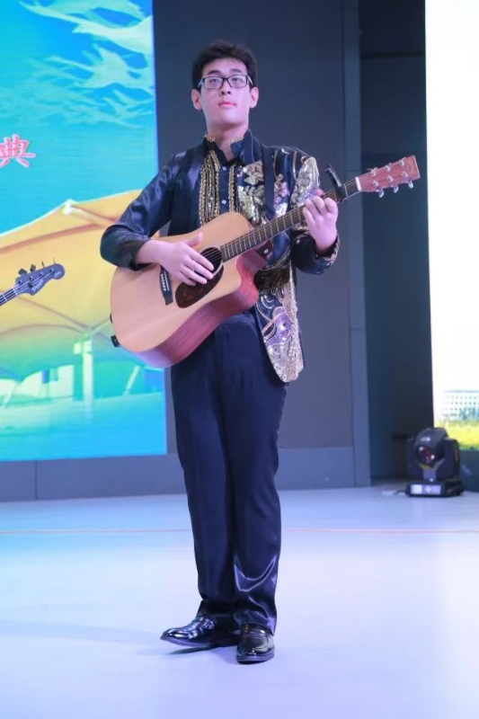 一叶知秋ZG的第一张照片--广东残疾人相亲网
