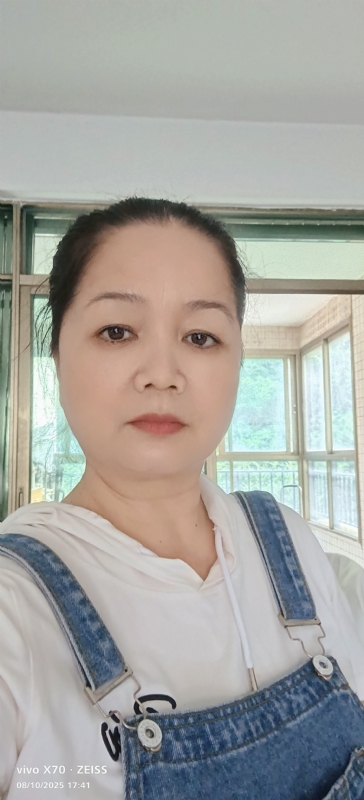 小巧玲珑的第一张照片--广东残疾人相亲网